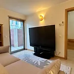 فيلة - Private Pool - 10 Guests - Lagos