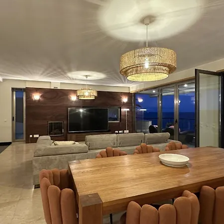 By Check-in Portugal