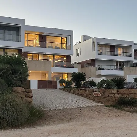 - Private Pool - 10 Guests - Lagos Villa Luz
