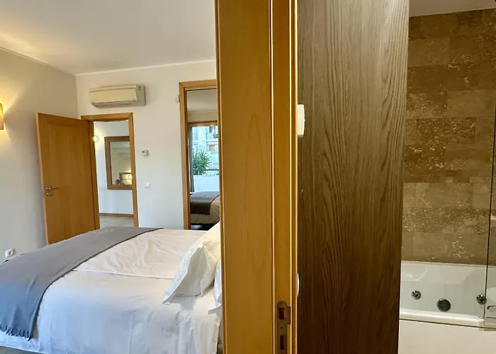 By Check-in Portugal Villa *