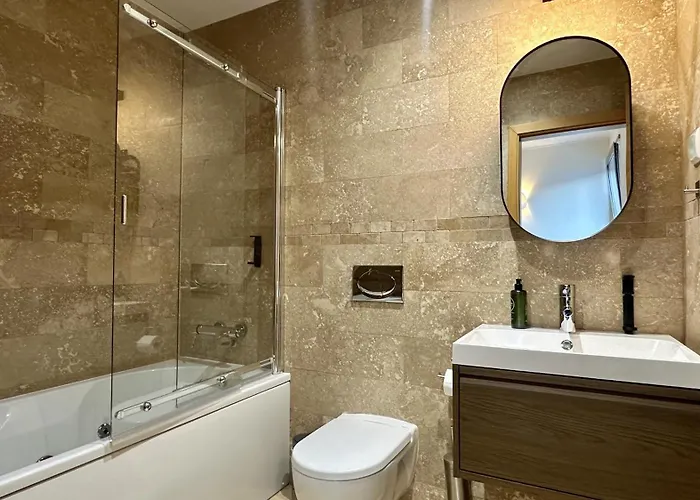 By Check-in Portugal Villa Luz