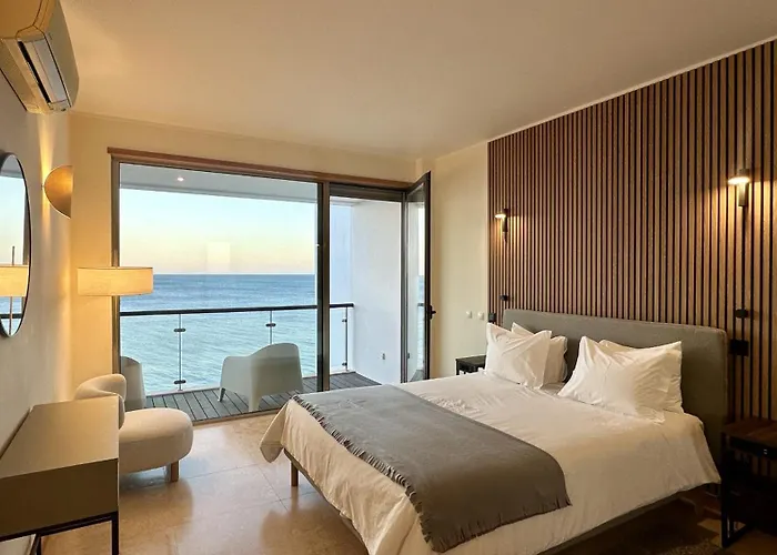 By Check-in Portugal Luz