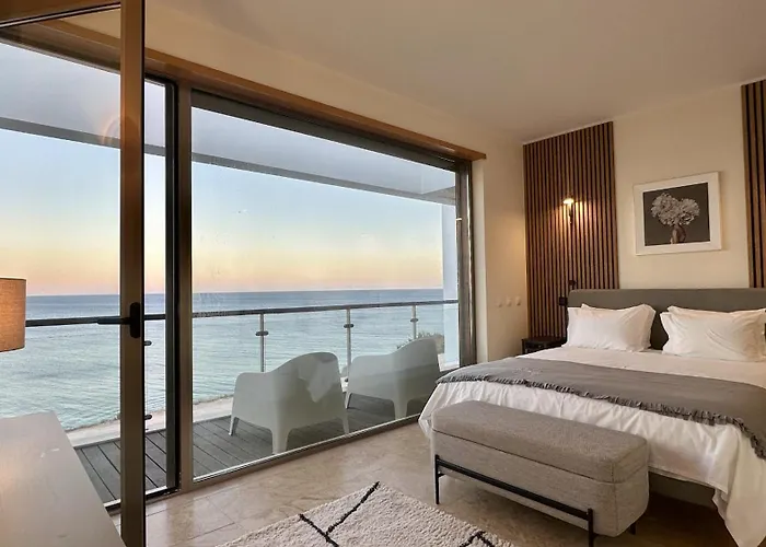 By Check-in Portugal